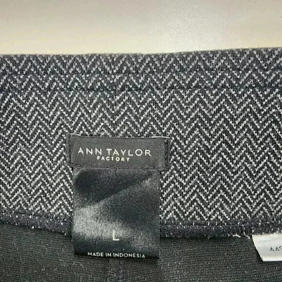 Ann Taylor Pullover Pattern Women's Legging L - Picture 5 of 9